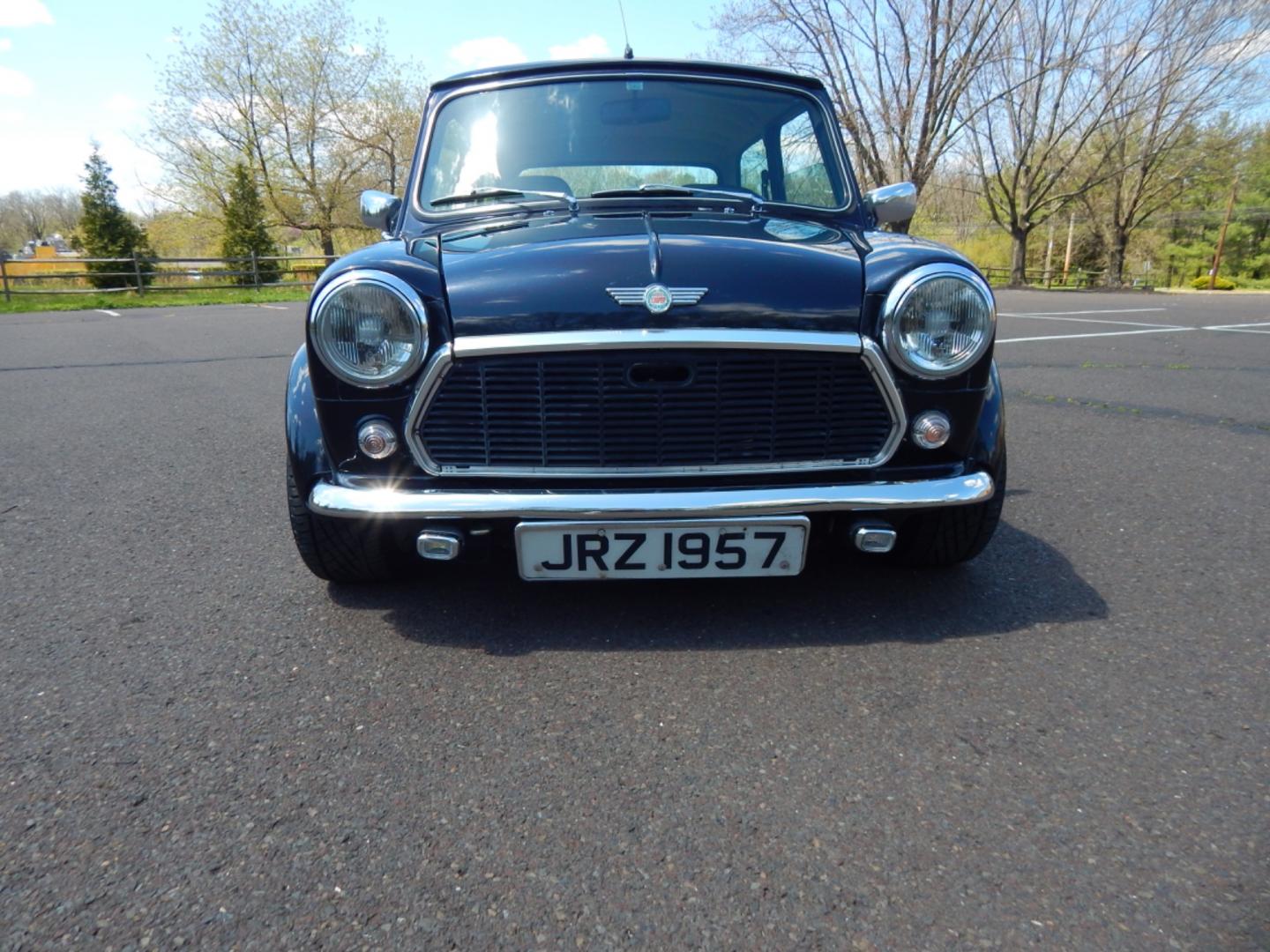 1984 Blue /Beige Leather Austin Mini Sport (A/A25751477) with an 1275cc 4 cylinder engine, Manual transmission, located at 6528 Lower York Road, New Hope, PA, 18938, (215) 862-9555, 40.358707, -74.977882 - Photo#7